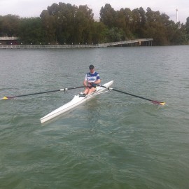 Members of Rouffiac Aviron Club in Seville with us